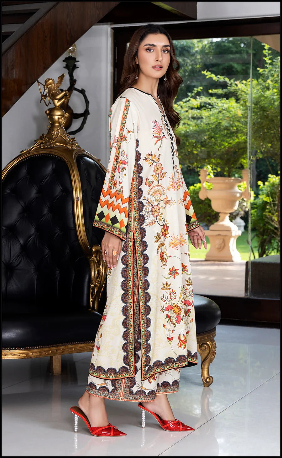 Royal Bloom Majestic Kurta Set